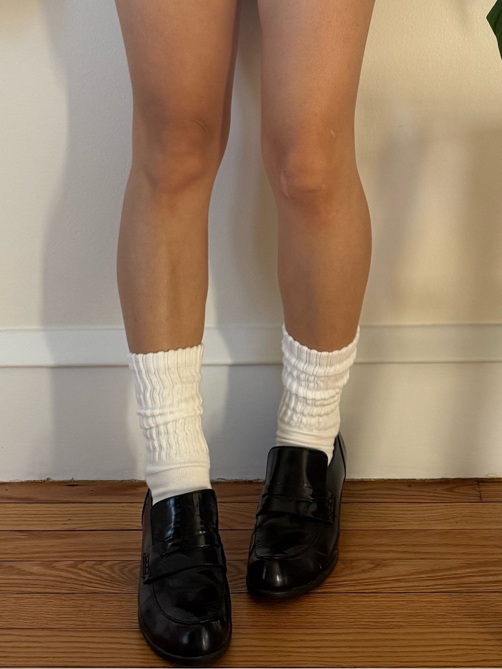 Vintage Born Crown Black Patent Leather Penny Loafer With Block Heel Size 7 - Picture 6 of 11